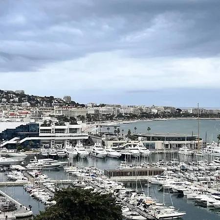 Luxury With Terrasse And Side Sea View Apartment